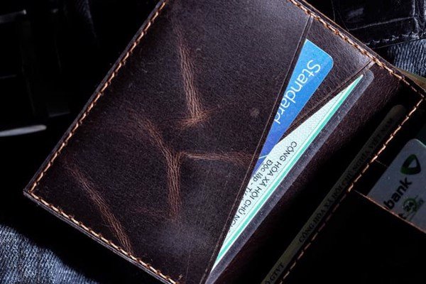 Lacos - nơi bán ví da trâu chất lượng, giá rẻ